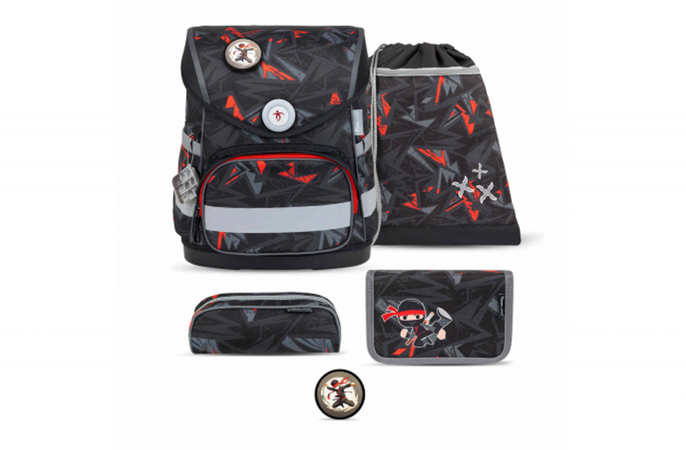 Belmil Compact Mit Patches Schulranzen-Set 5-teilig "Ninja" mit Brustgurt, Magnetverschluss, Patch 1 Stück Ninja
                                             