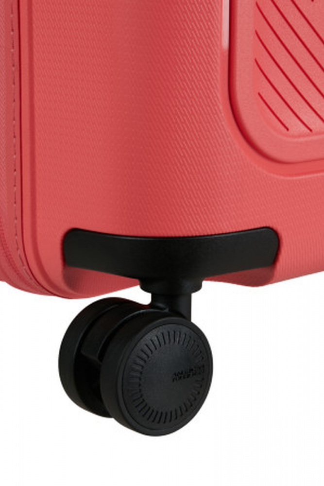 American Tourister Dashpop Disney Spinner 55/20 Exp Tsa Marvel Minnie Pop Letters #5